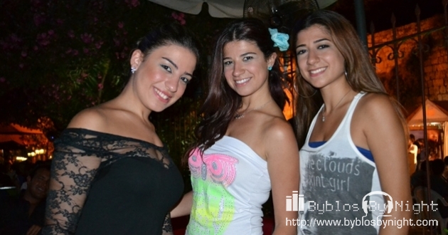 Weekend at Chupitos Pub, Byblos