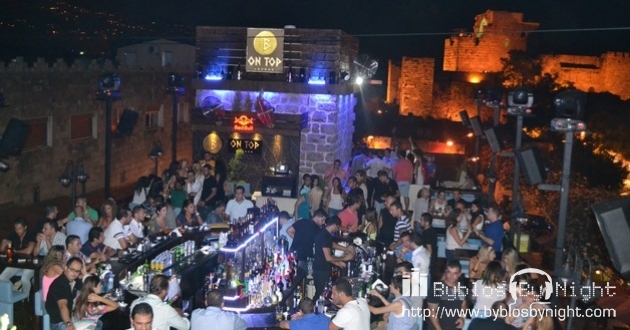 Friday Night at B On Top Pub, Byblos