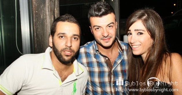 Weekend at 100% Pub, Byblos