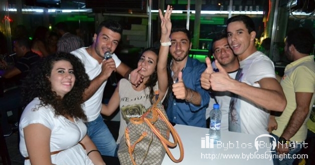 Saturday Night at 100% Pub, Byblos