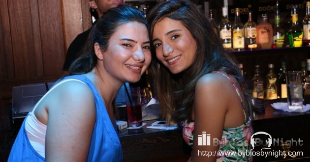 Weekend at 3 Doors Pub, Byblos
