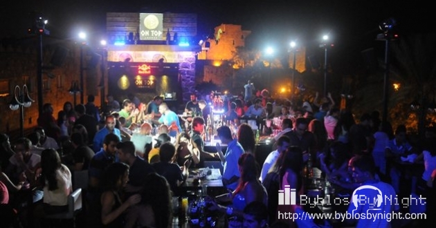 Saturday Night at B On Top Pub, Byblos