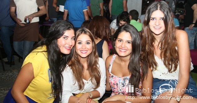 Friday Night at Barbacane Pub, Byblos