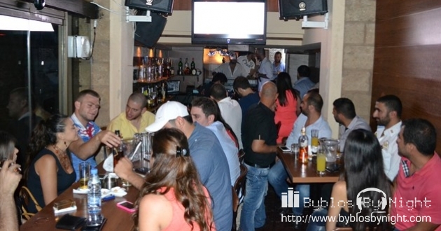 Saturday Night at Cheer Up Pub, Byblos