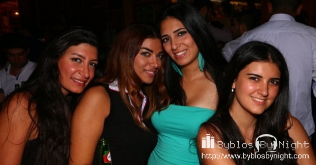 Weekend at Frolic Pub, Byblos