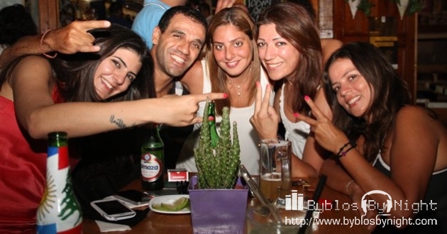 Weekend at Frolic Pub, Byblos