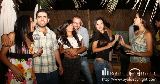 Saturday Night at Oasis Pub, Byblos