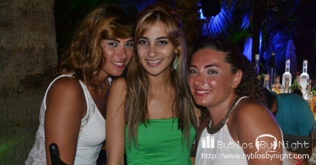 Saturday Night at Oasis Pub, Byblos