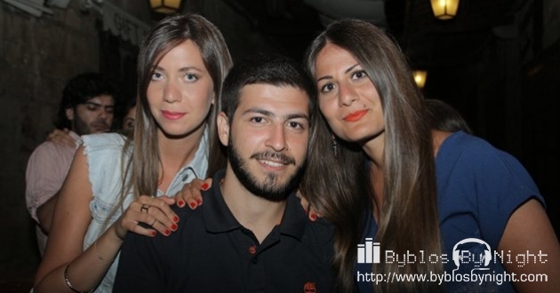 Saturday Night at Old Pub, Byblos